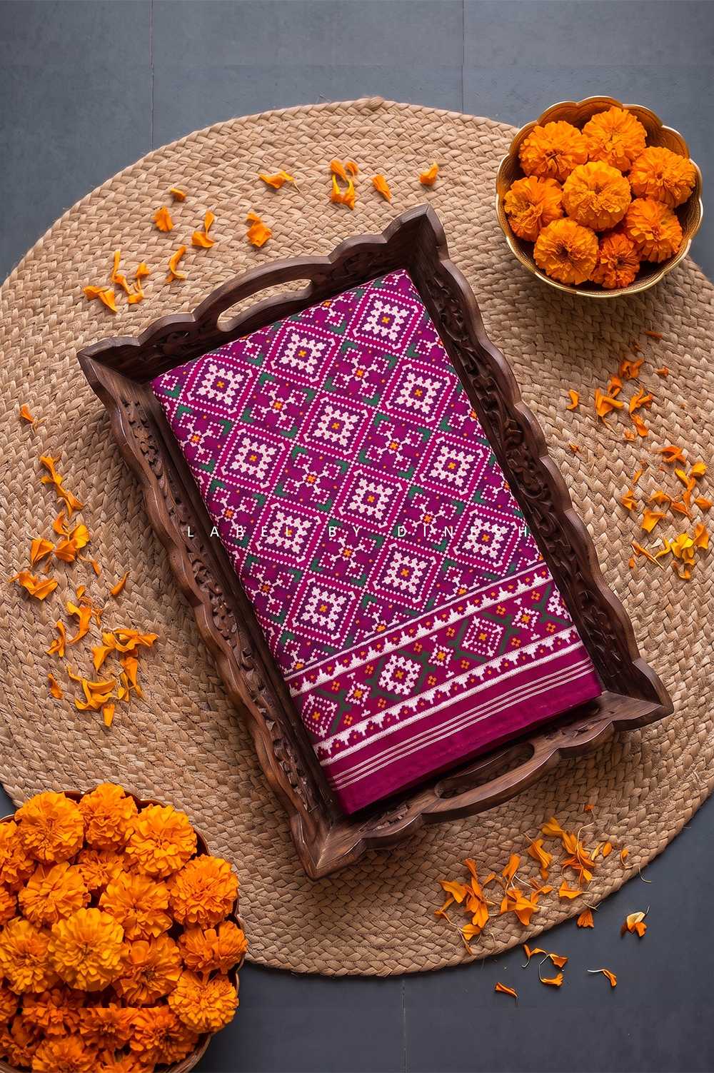 Magenta Pink Pan Chanda Patola Saree_1