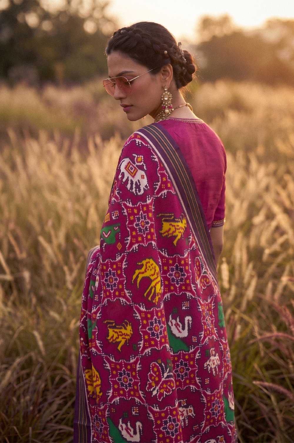 Pink Purple Figures In Chhabdi Design Patola Saree _1