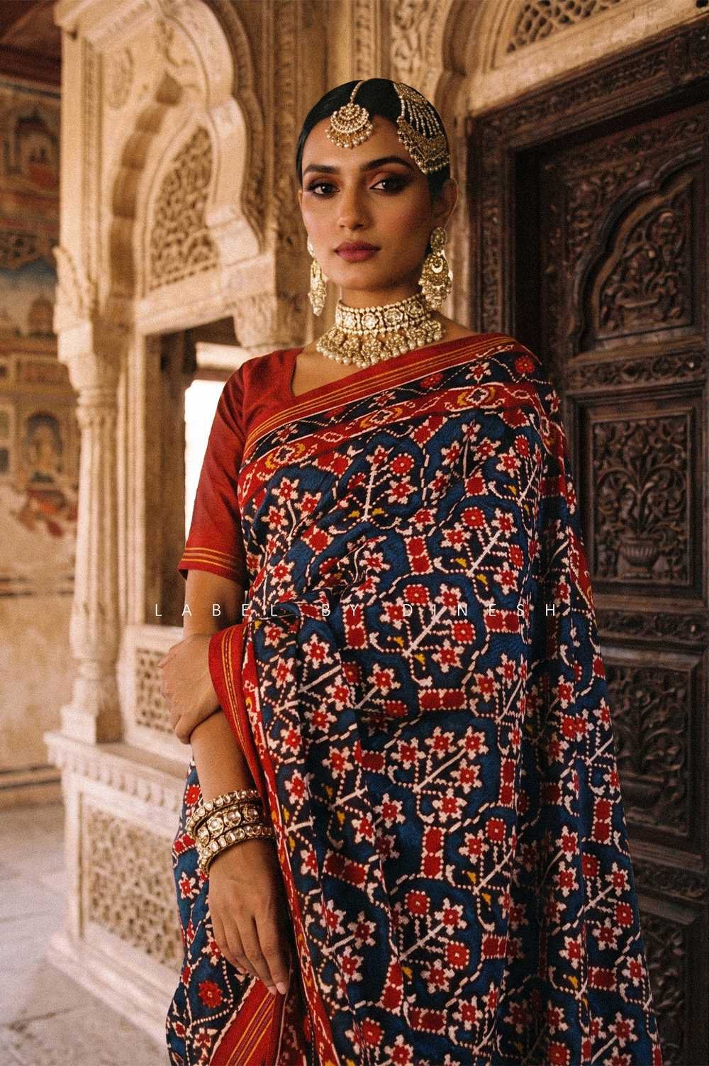 Natural Dye Tri Phool Design Double Ikkat Patola Saree_2