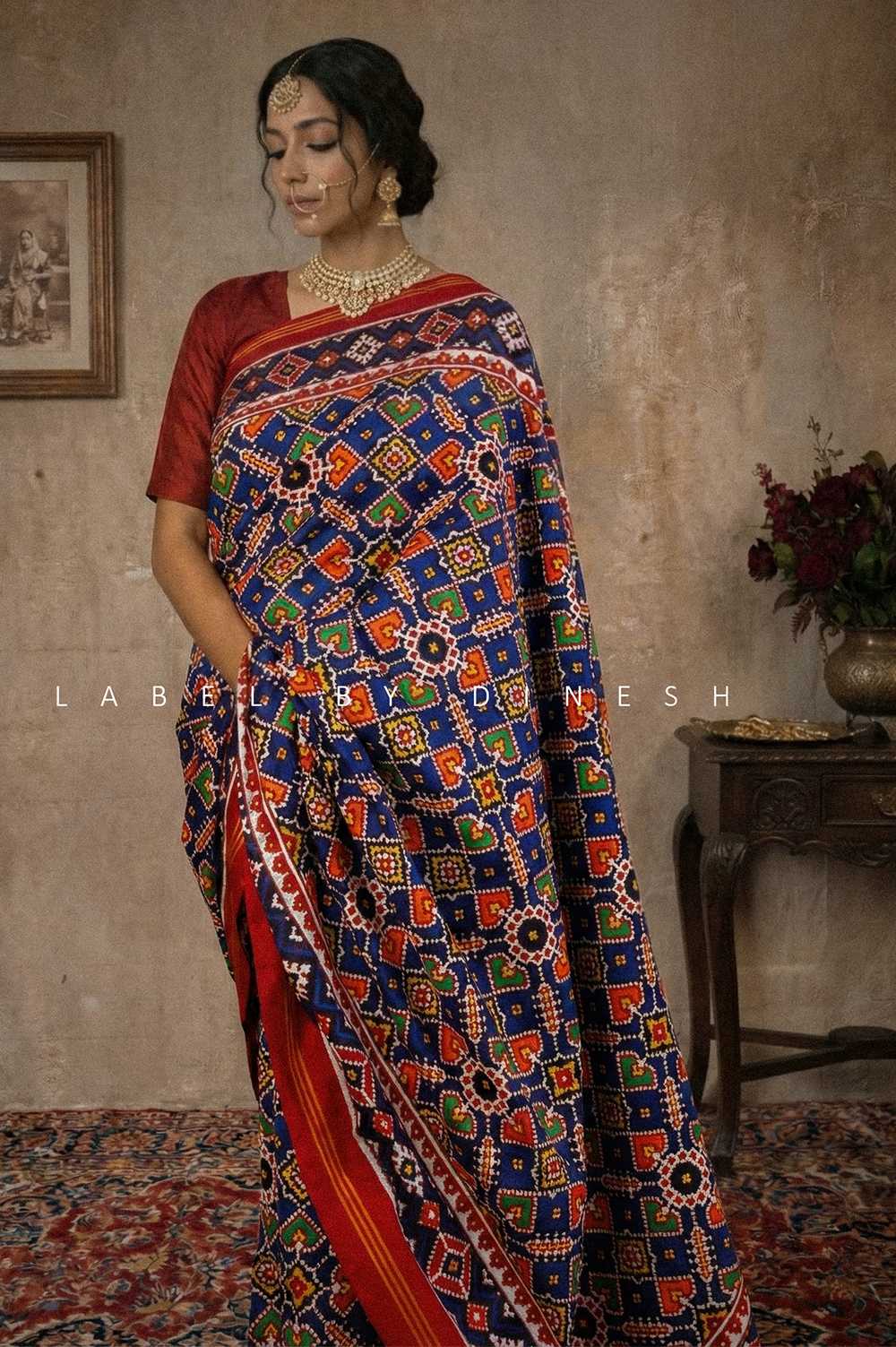 Blue Red Manek Chowk Design Patola Saree_1