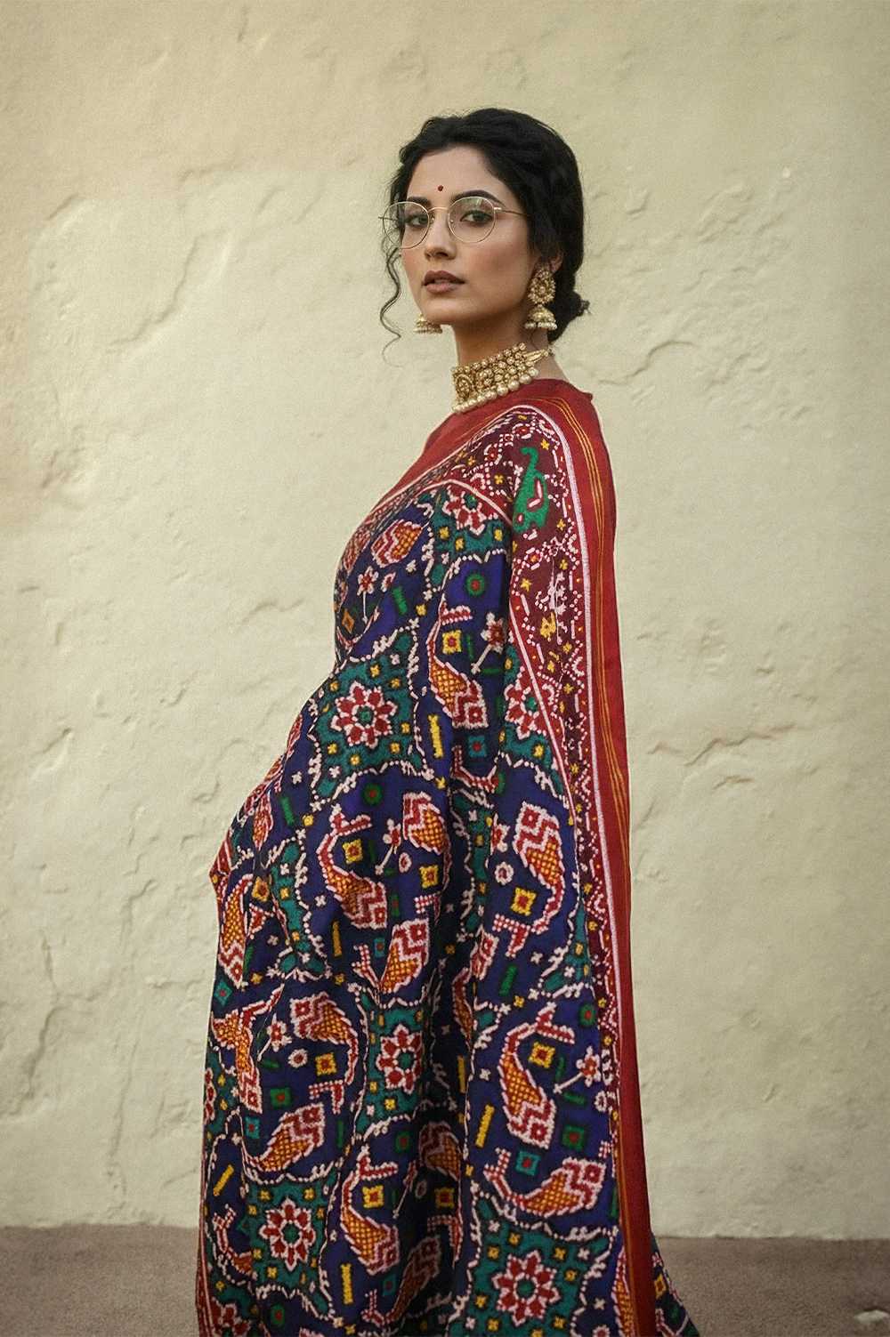 Fish In Chhabdi Design Double Ikkat Patola Saree _1