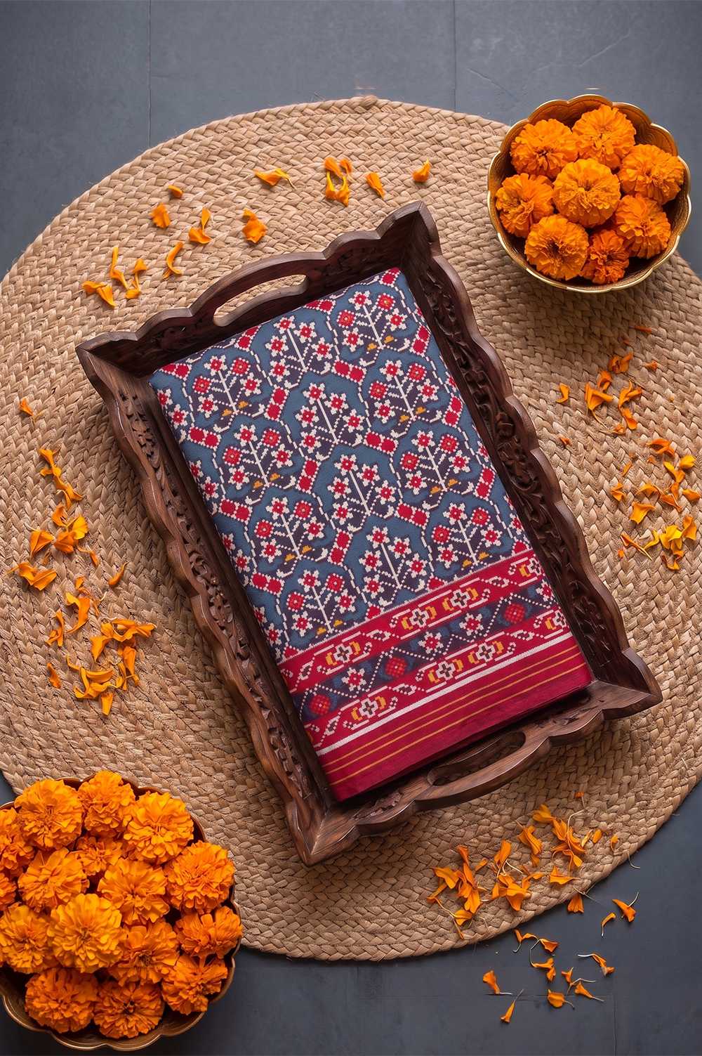 Natural Dye Tri Phool Design Patola Saree_1