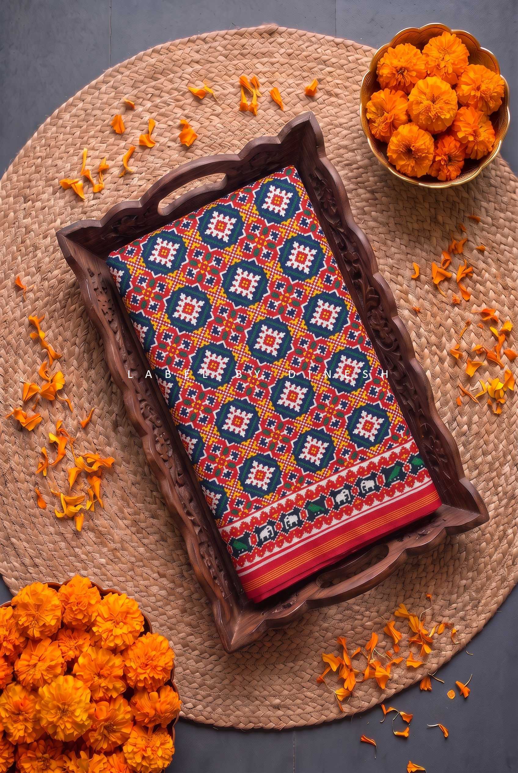 Red Marron Pan Chanda Design Patola Saree_1